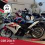Honda CBR 250 Blanc - thumbnail 1