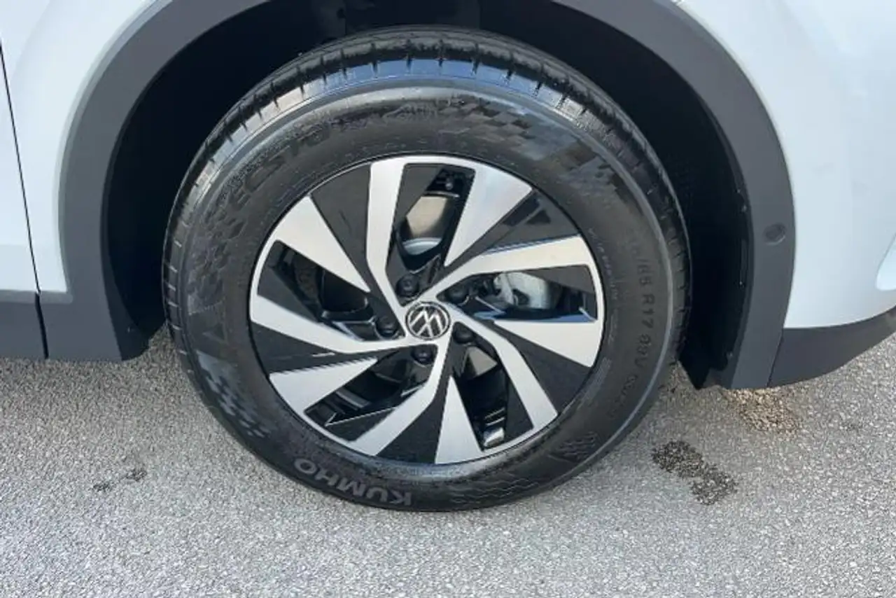 Volkswagen Tiguan 1.5 etsi Edition Plus 130cv DSG #VARI COLORI 4