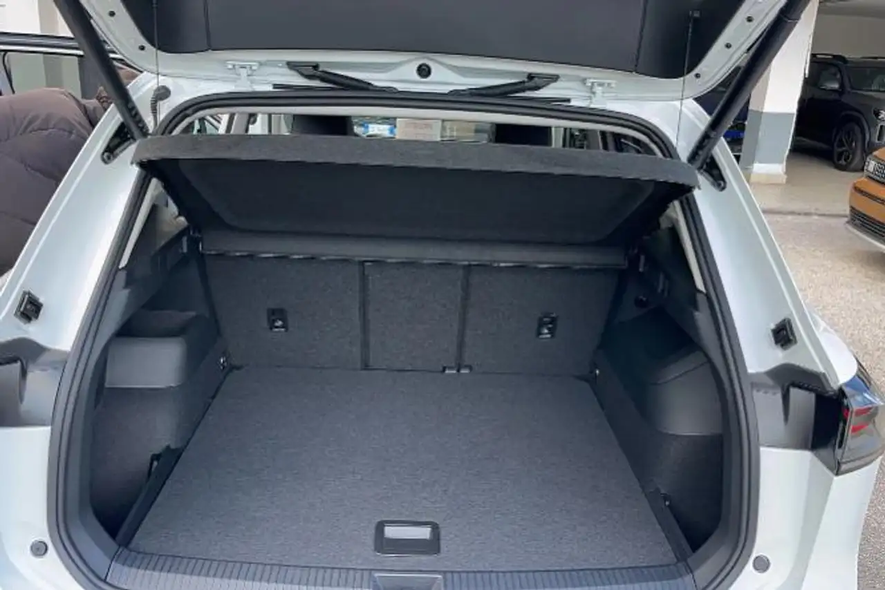 Volkswagen Tiguan 1.5 etsi Edition Plus 130cv DSG #VARI COLORI 8