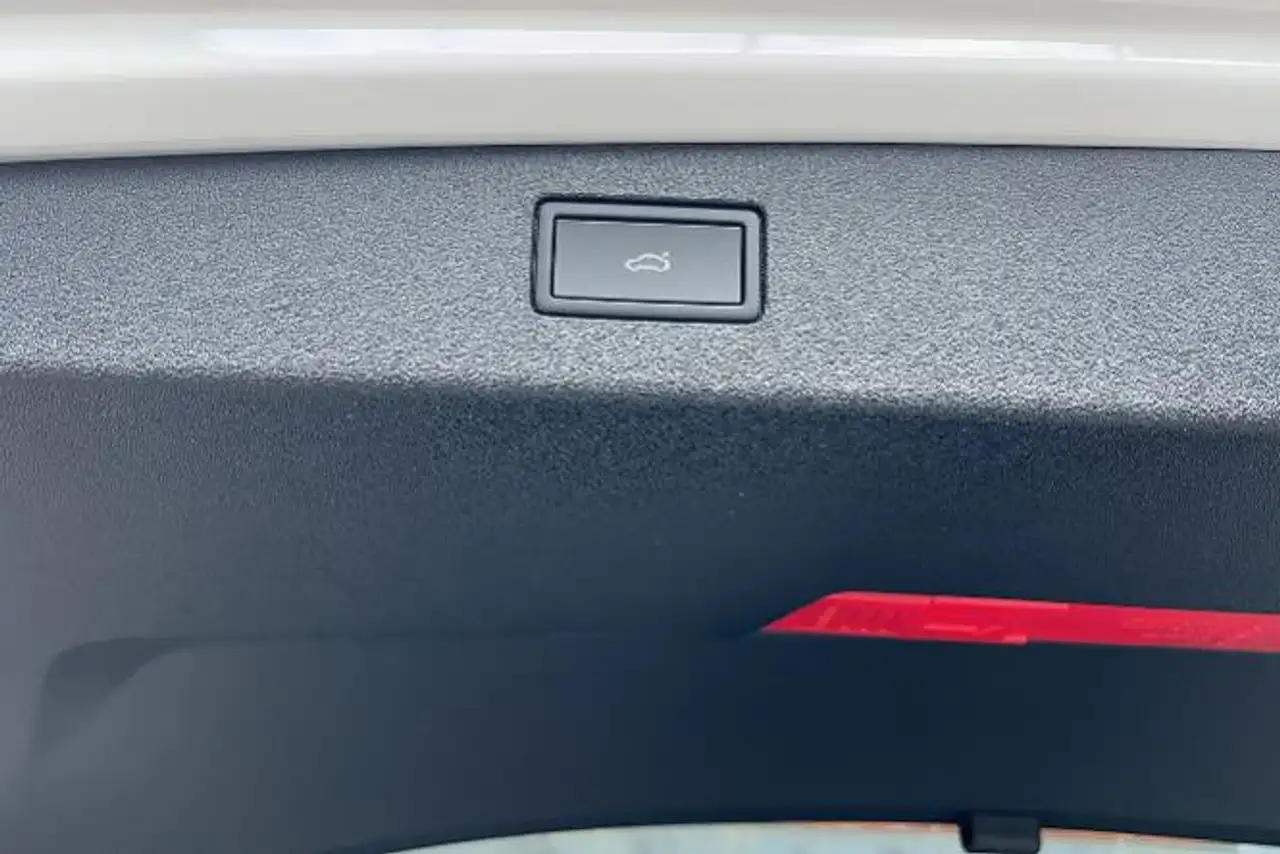 Volkswagen Tiguan 1.5 etsi Edition Plus 130cv DSG #VARI COLORI 9