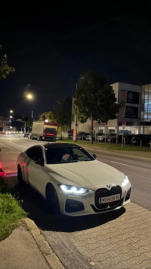BMW 420 420i  M packet Leasing Übernahme möglich Weiß - 1