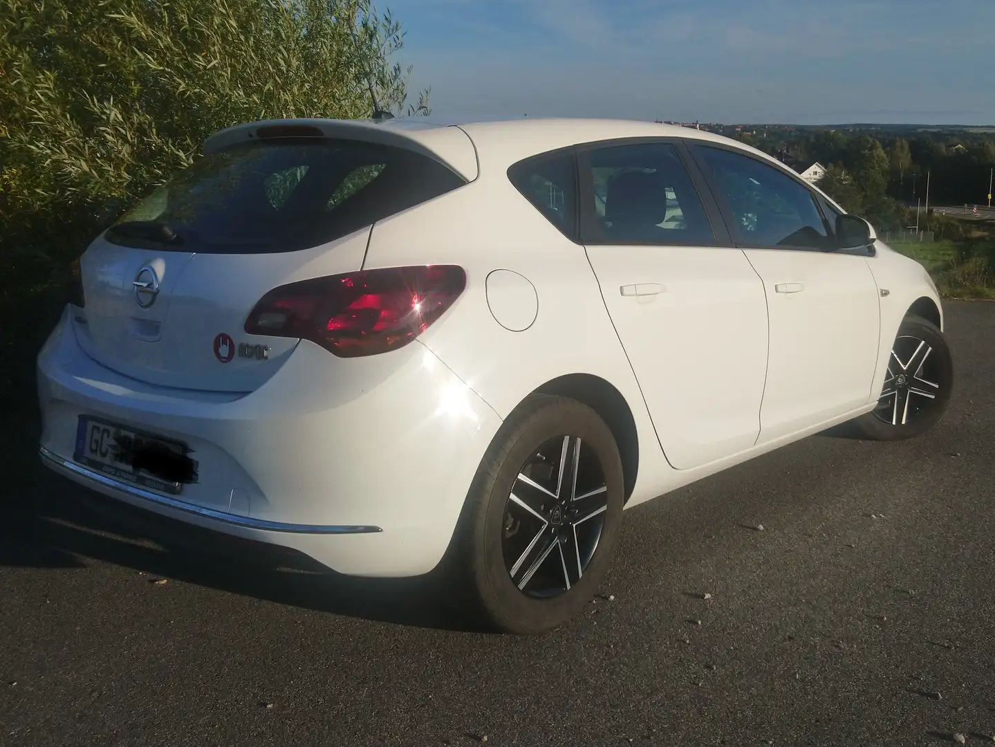 Opel Astra Astra 1.6 Selection Biały - 1