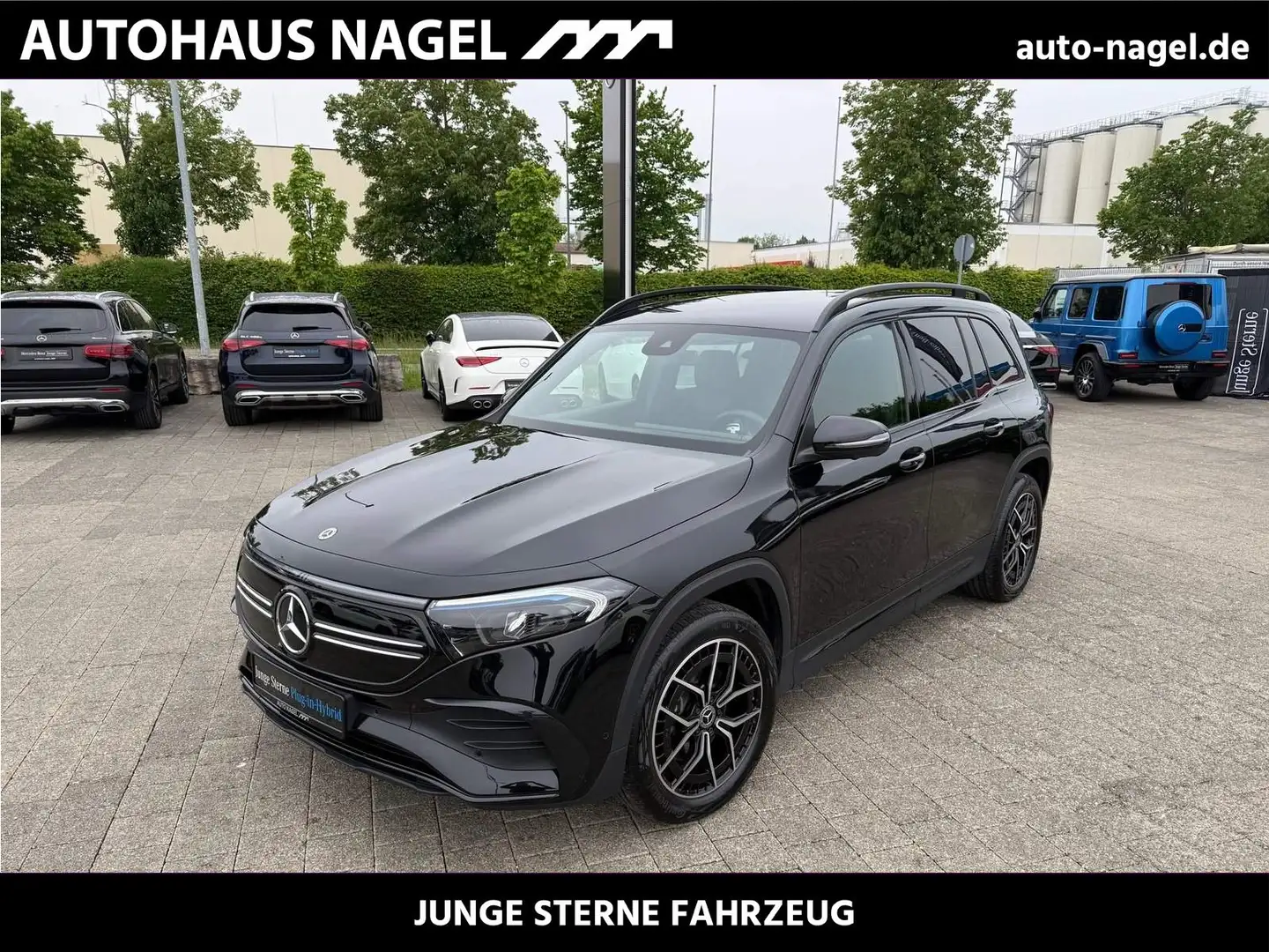 Mercedes-Benz EQB 300 EQB 350 4M AMG*Advanced-Pkt*Night*360*Memory*LED Zwart - 1