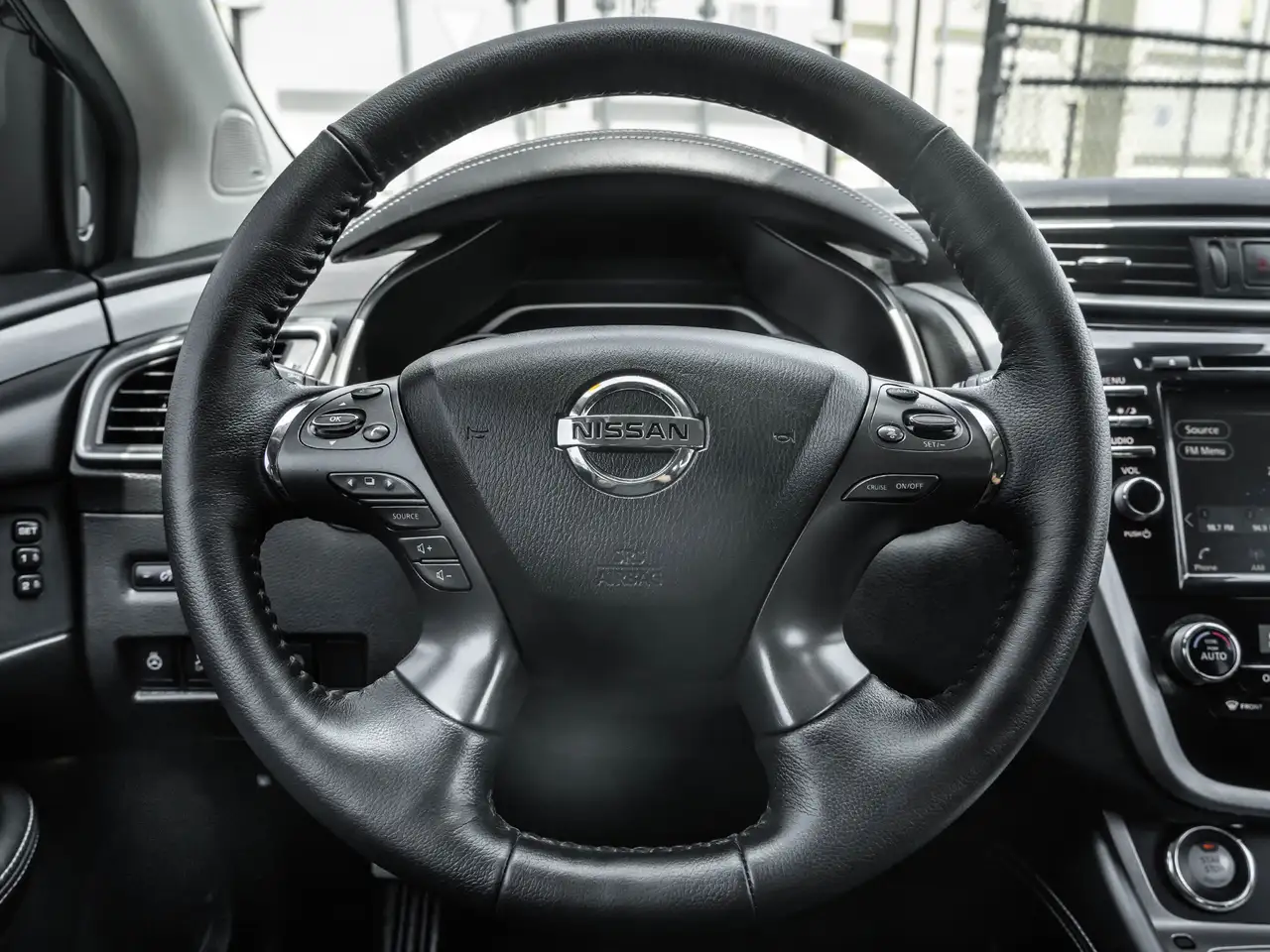 Nissan Murano photo Nissan Murano