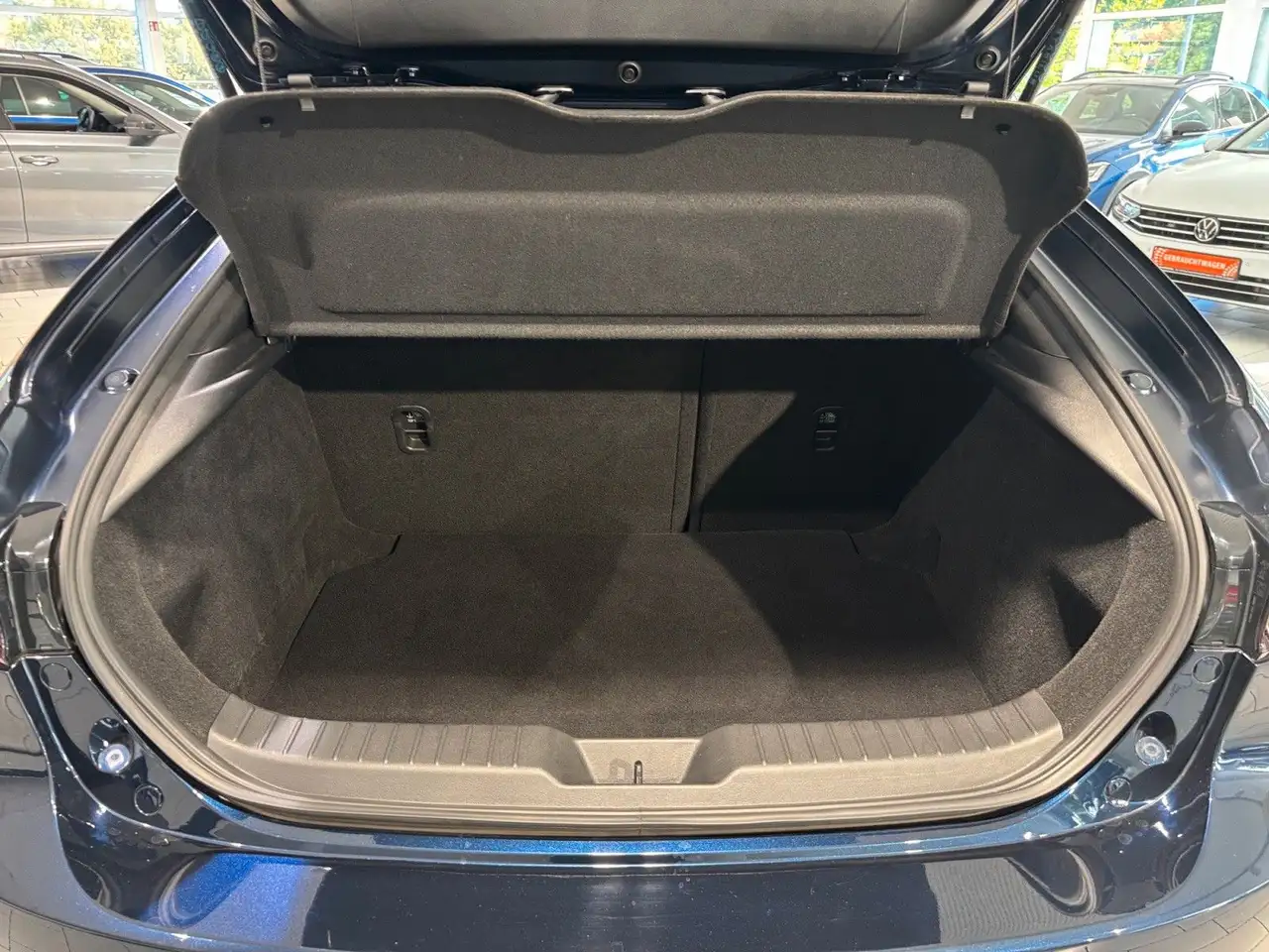 Mazda MAZDA3 Nagisa NAV/KAM/BOSE/HUD/SHZ/LED, миниатюра 17
