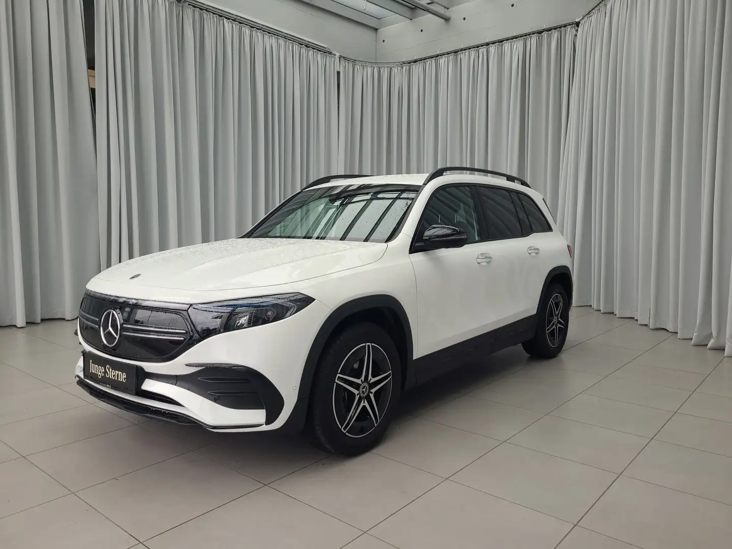 Mercedes-Benz EQB 300 4MATIC Österreich-Edition SportS. Weiß - 2