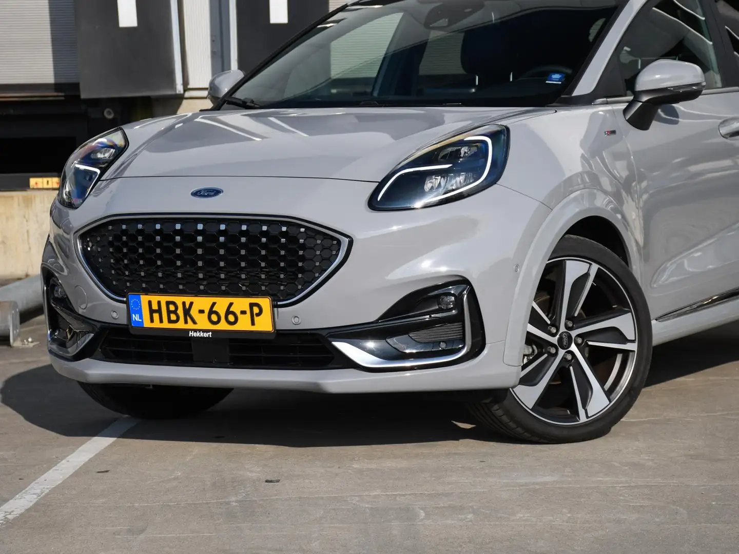 Ford Puma ST-Line Vignale 1.0 EcoBoost Hybrid 125pk Automaat Grijs - 2