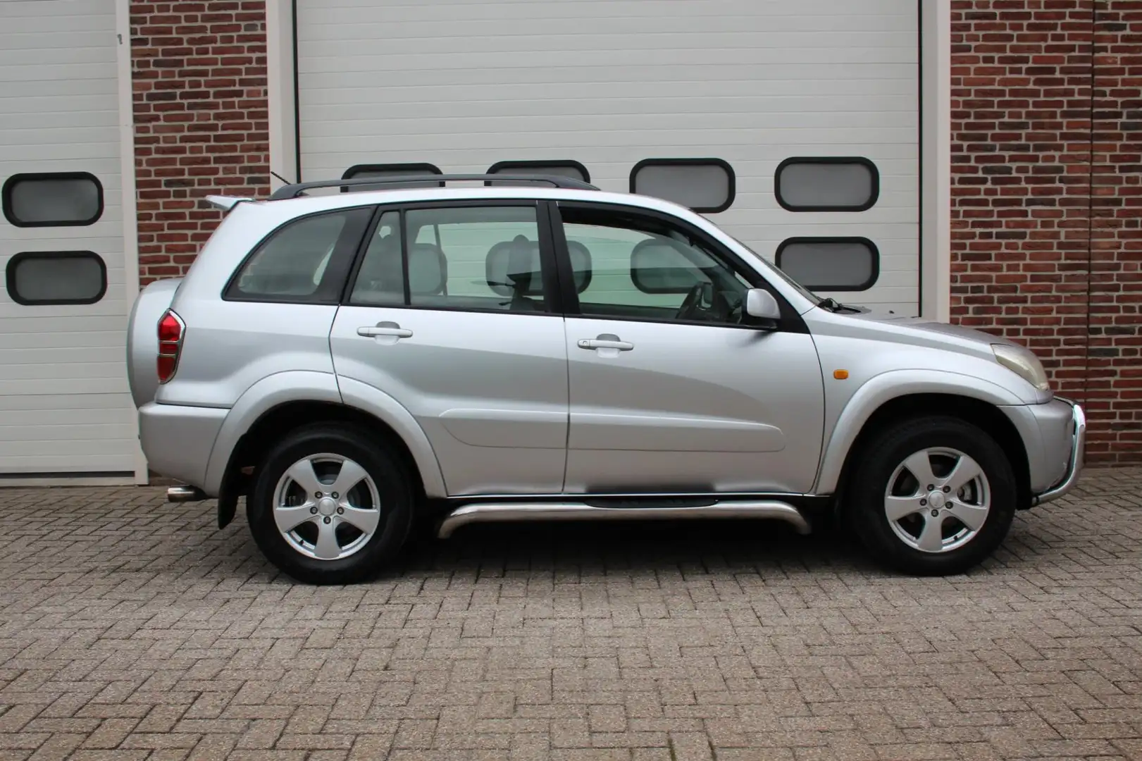 Toyota RAV 4 2.0-16V VVT-i Luna 5-Deurs * Automaat / Airco / Tr Gris - 2