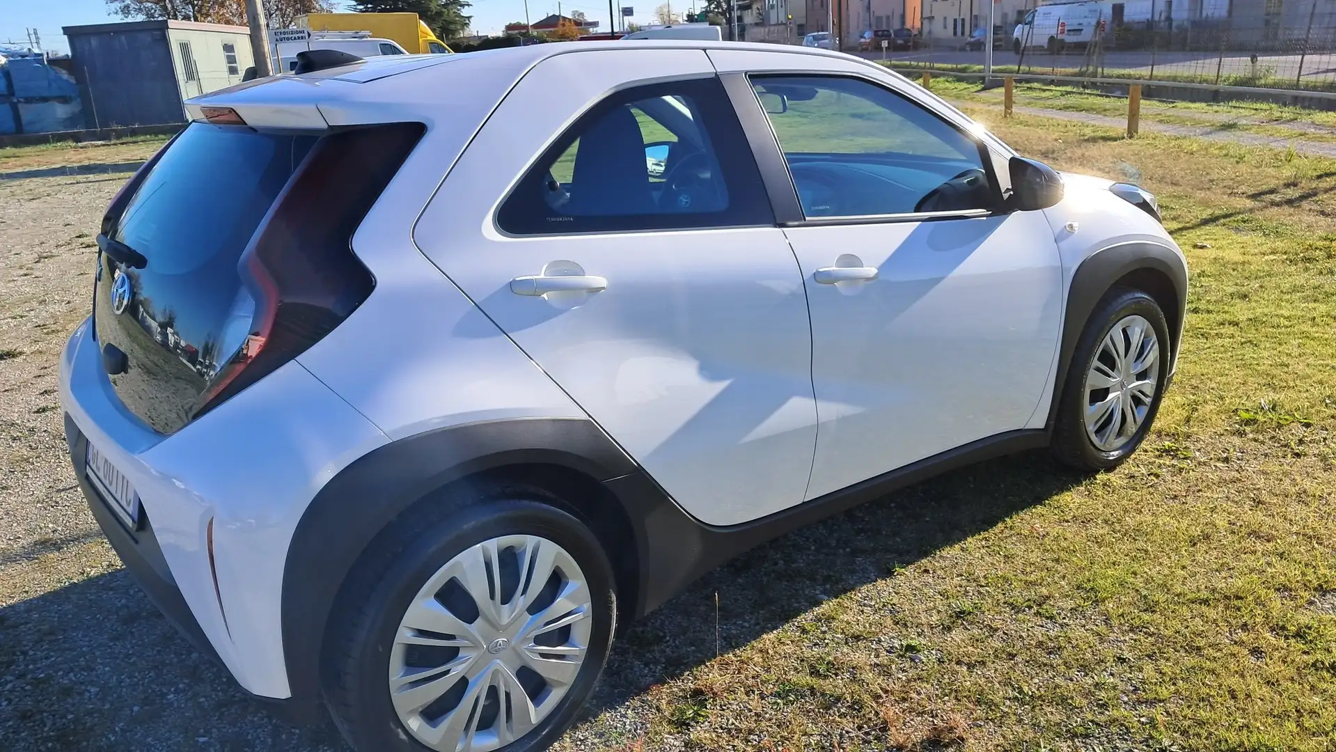 Toyota Aygo Aygo X X 1.0 Active 72cv Bianco - 2
