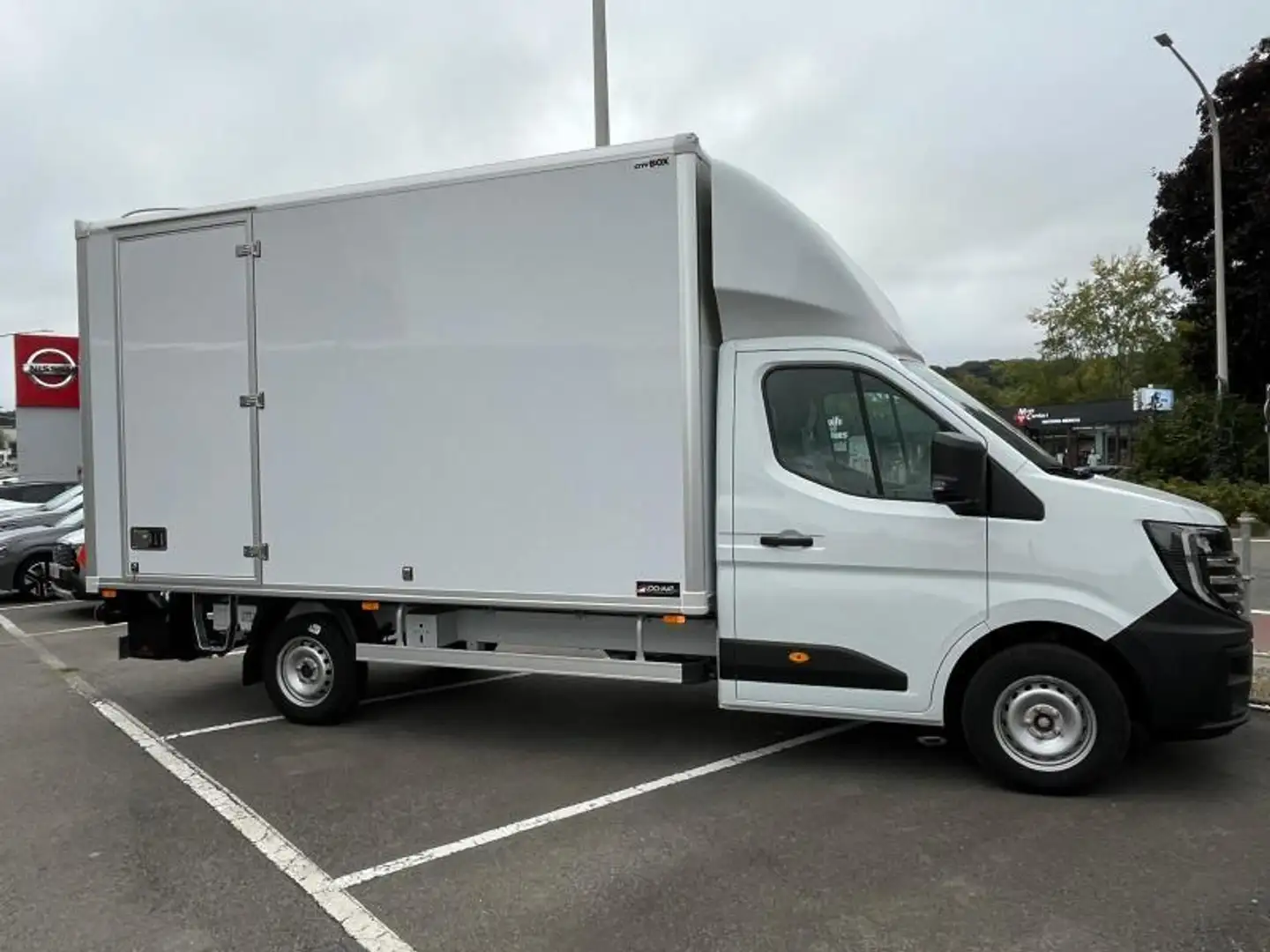 Nissan Interstar CAISSE 20m2 NEUF 2.0dCi 150MT Blanc - 2