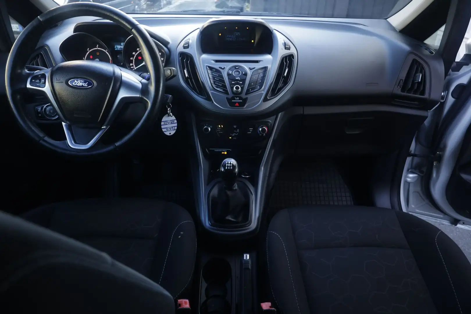 Ford B-Max Ford B-Max 1.5 TDCi 95 CV Business Titanium Unico Ezüst - 2