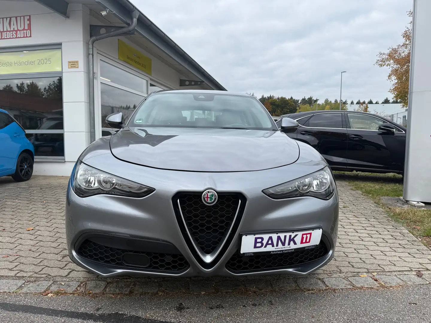Alfa Romeo Stelvio Basis Q4 -Guter Zustand Grau - 2