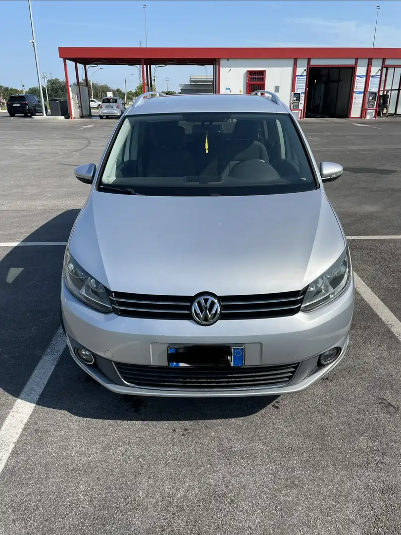Volkswagen Touran 1.4 tsi Trendline ecofuel M 150cv Silber - 1
