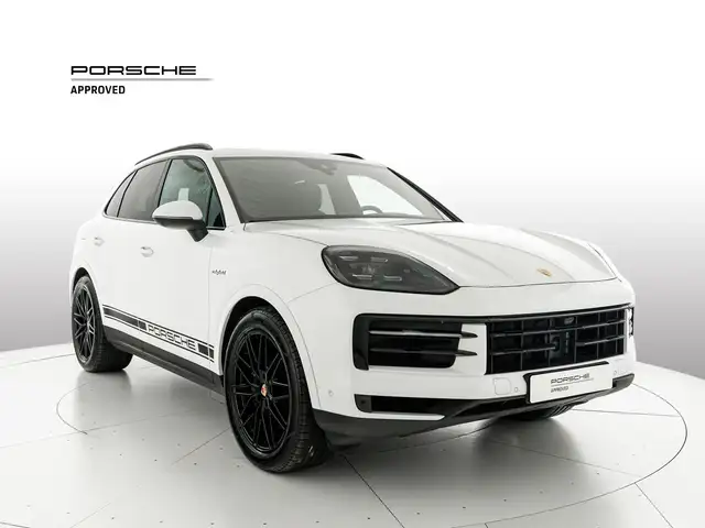Porsche Cayenne view 7