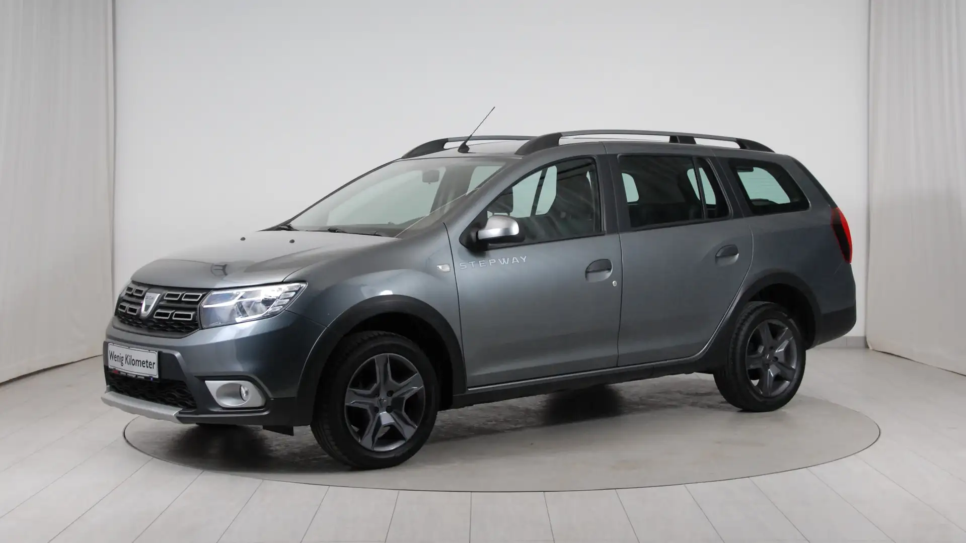 Dacia Logan Stepway Sensation TCe90 S&S Grau - 2