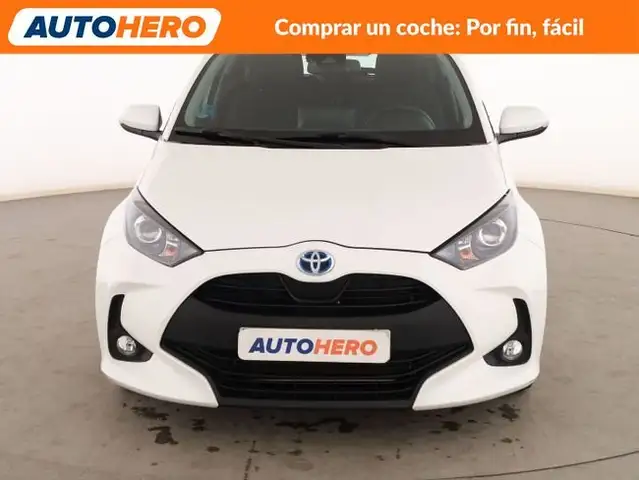 Toyota Yaris view 9