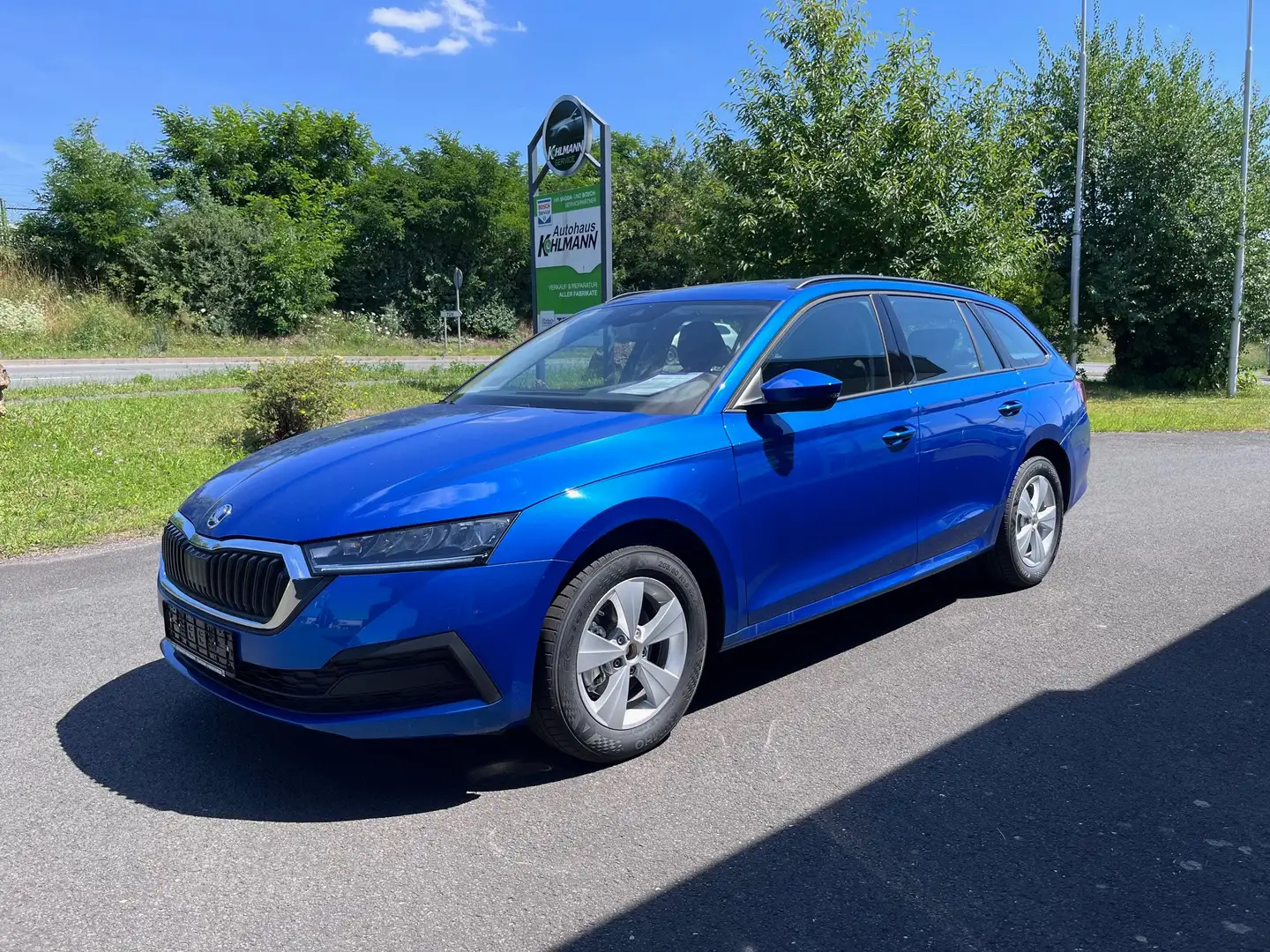 Skoda Octavia Combi Blau - 1