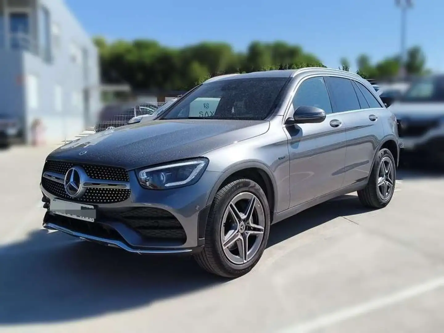Mercedes-Benz GLC 300 e 4MATIC Gris - 2