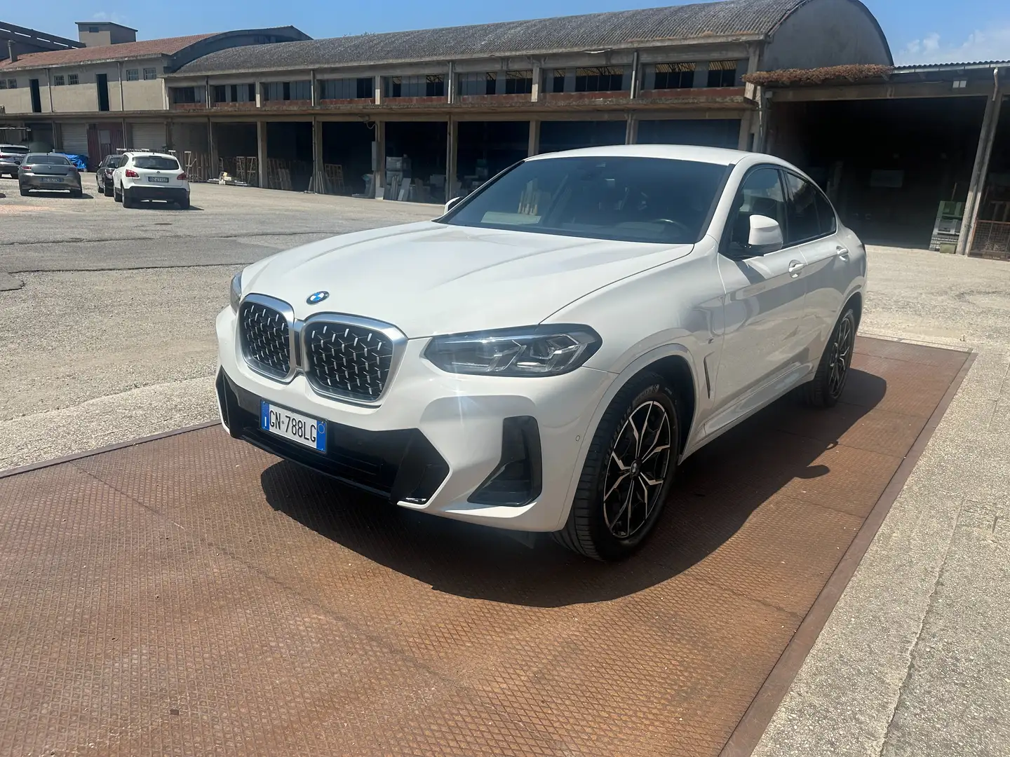 BMW X4 X4 G02 2021 xdrive20d mhev 48V Msport auto Bianco - 1