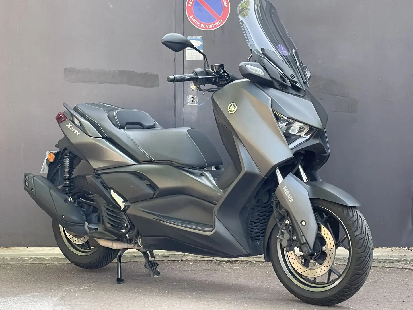 Yamaha X-Max 125 Gris - 2