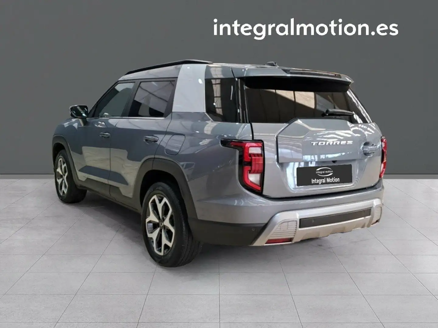 SsangYong Torres G15 Life Gris - 2