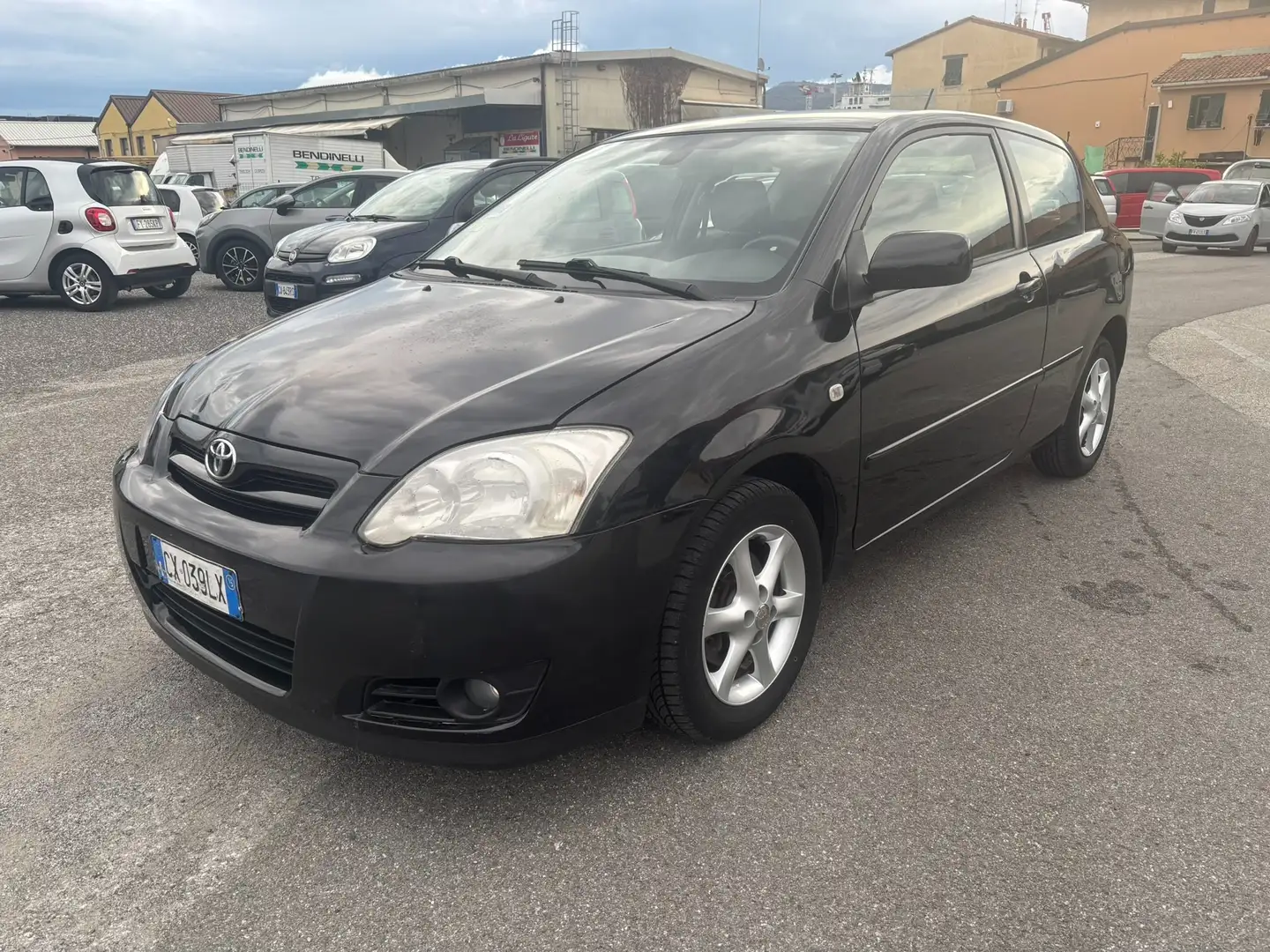 Toyota Corolla Corolla X 2004 1.4 d-4d 3p m-mt Noir - 1