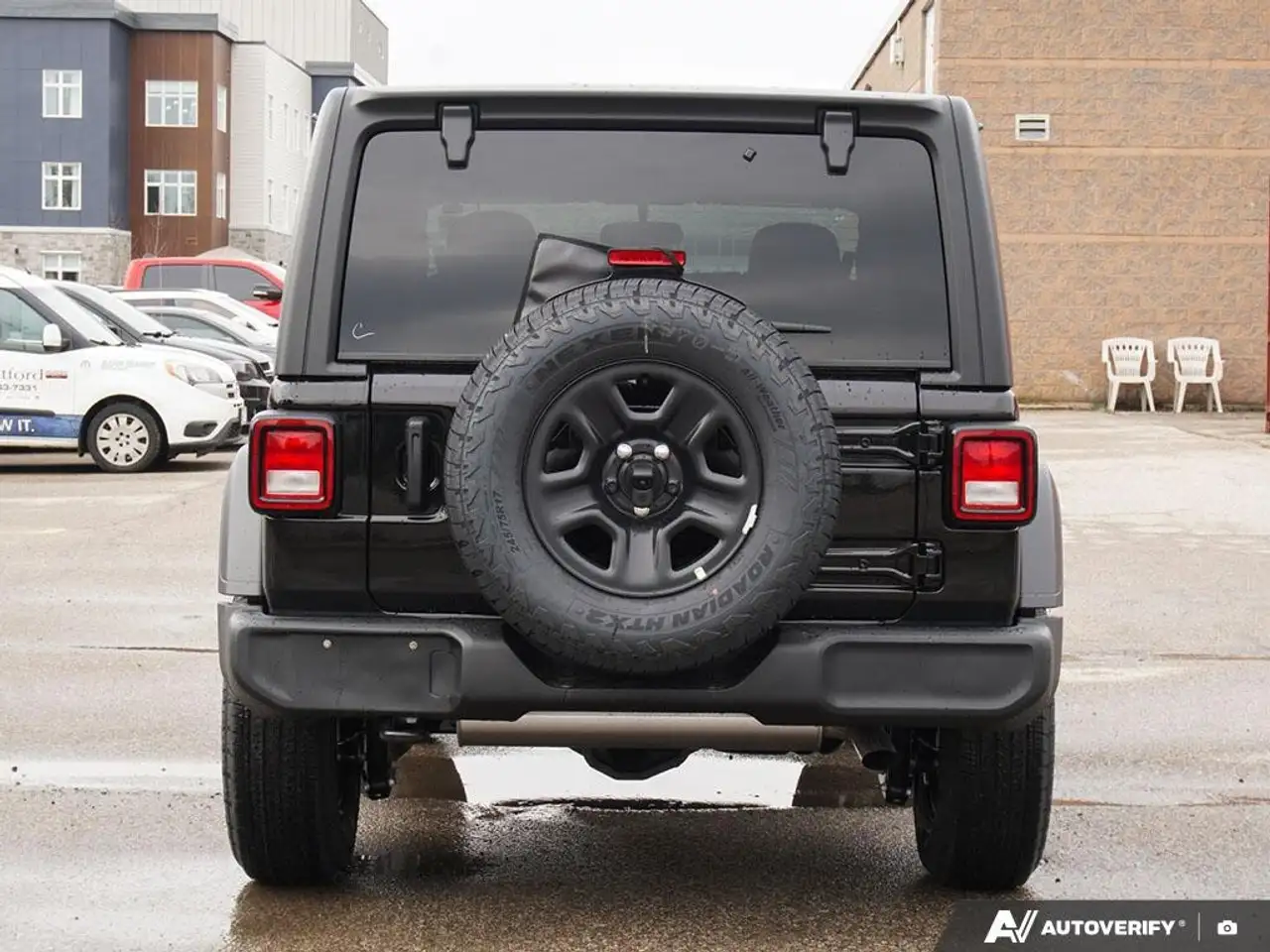 Jeep Wrangler снимка Jeep Wrangler