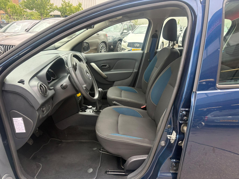 Dacia Sandero 0.9 TCe 10th Anniversary Airco, cruise, radio, tre — photo 10