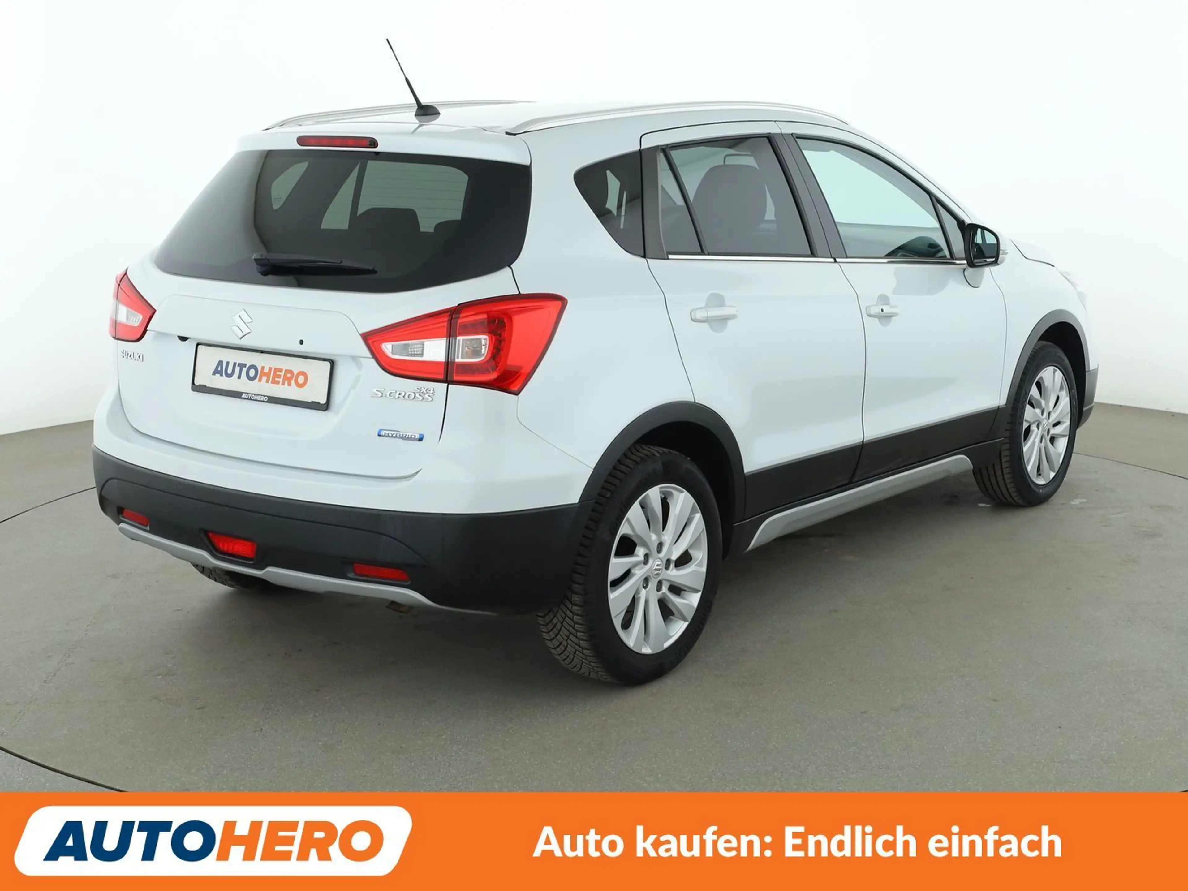 Suzuki SX4 S-Cross 1.4 BoosterJet Mild-Hybrid Comfort *XENON*TEMPO* — photo 6
