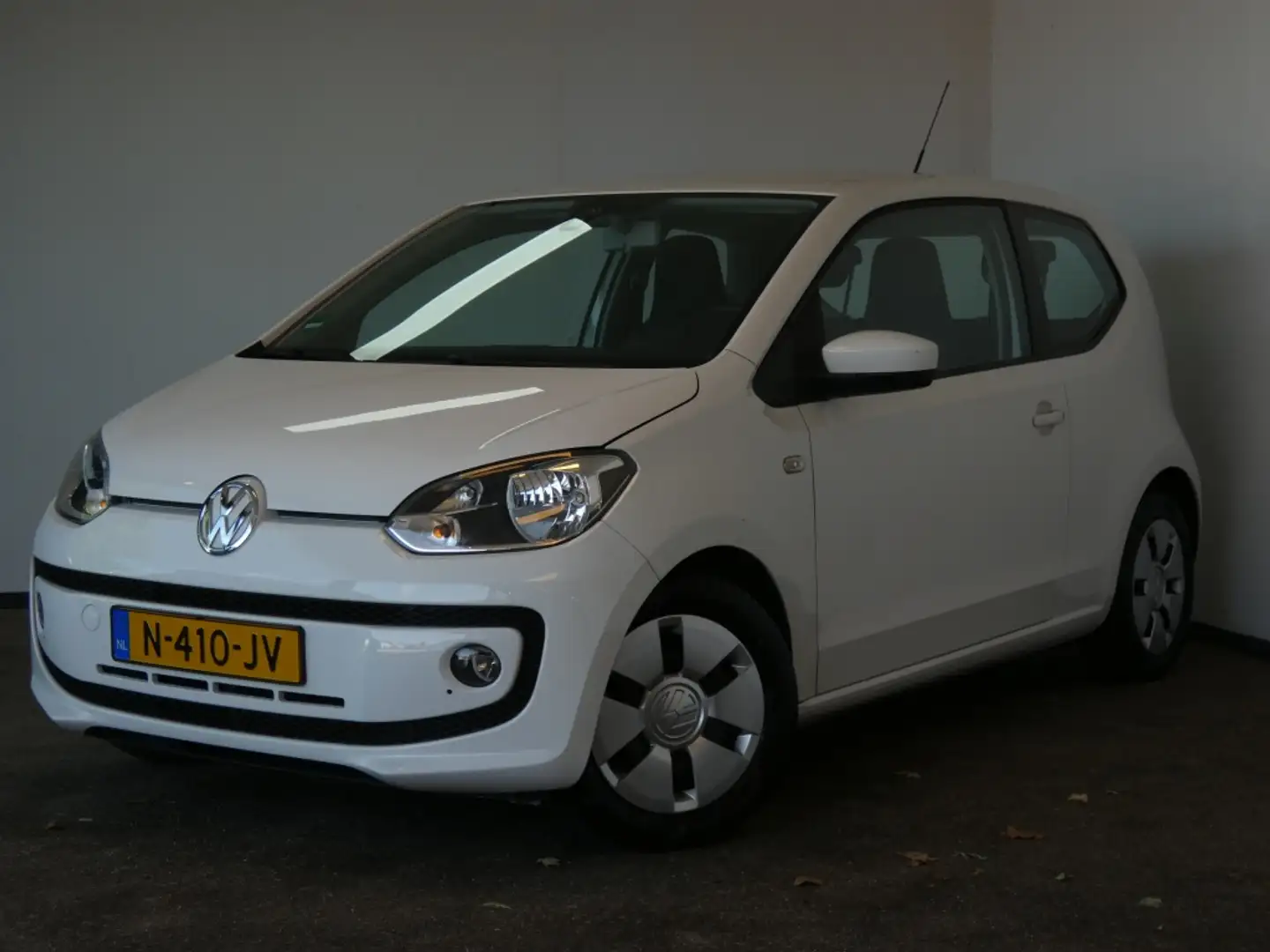 Volkswagen up! 1.0 move up! BlueM. Airco Bianco - 1