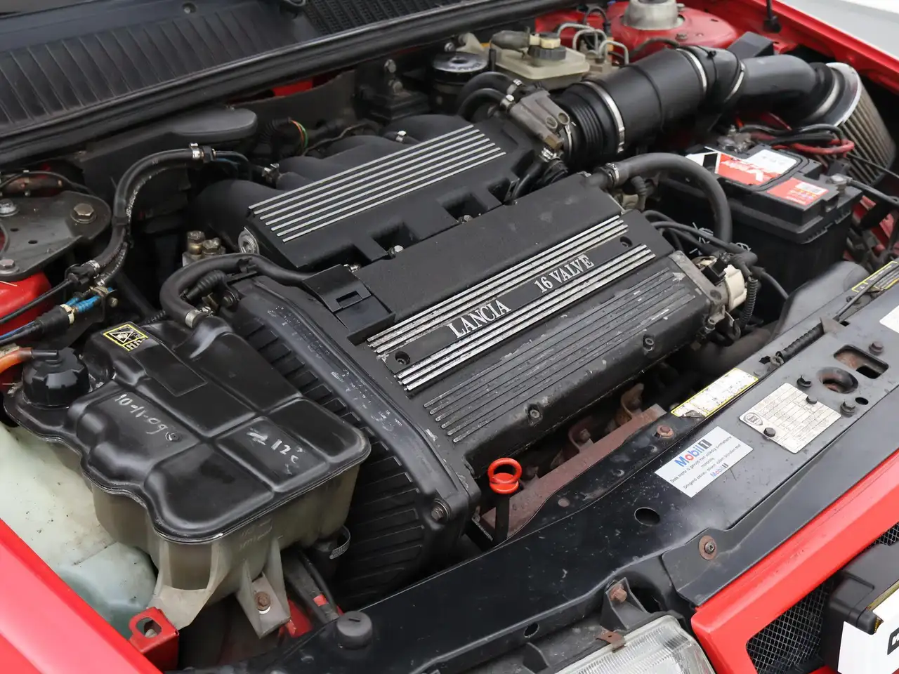 Lancia Delta HPE 2.0-16V 139 PK 3-DEURS ORIGINEEL NEDERLANDS, foto 12