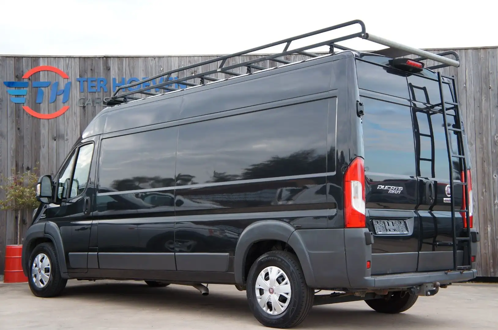 Fiat Ducato Maxi 2.3 MJT L3H2 Klima Navi 109KW Euro 5 Schwarz - 2