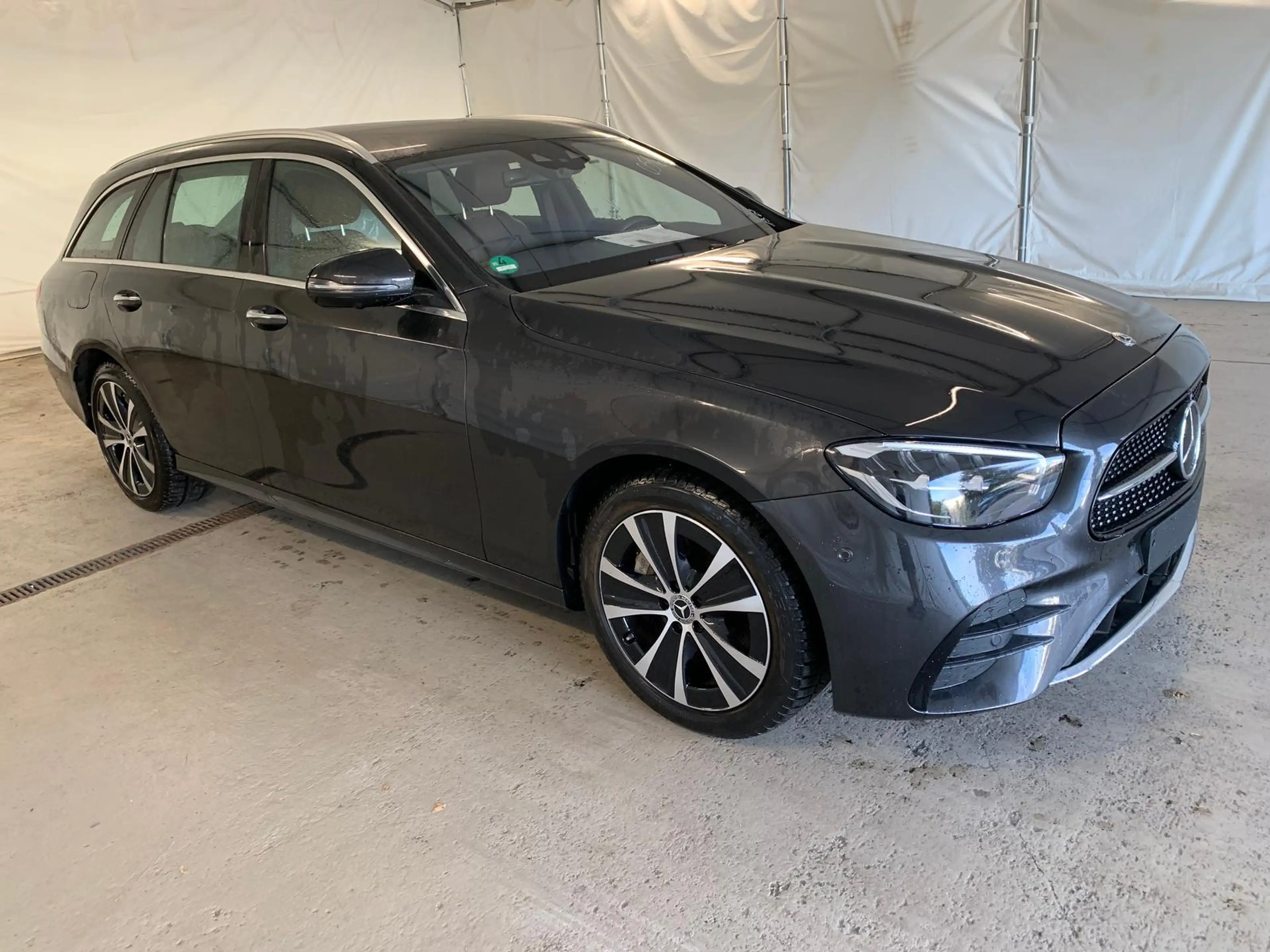 Mercedes-Benz E 300 de AMG+EXCLUSIVE DISTR/360°/AHK/BURMESTER — photo 2