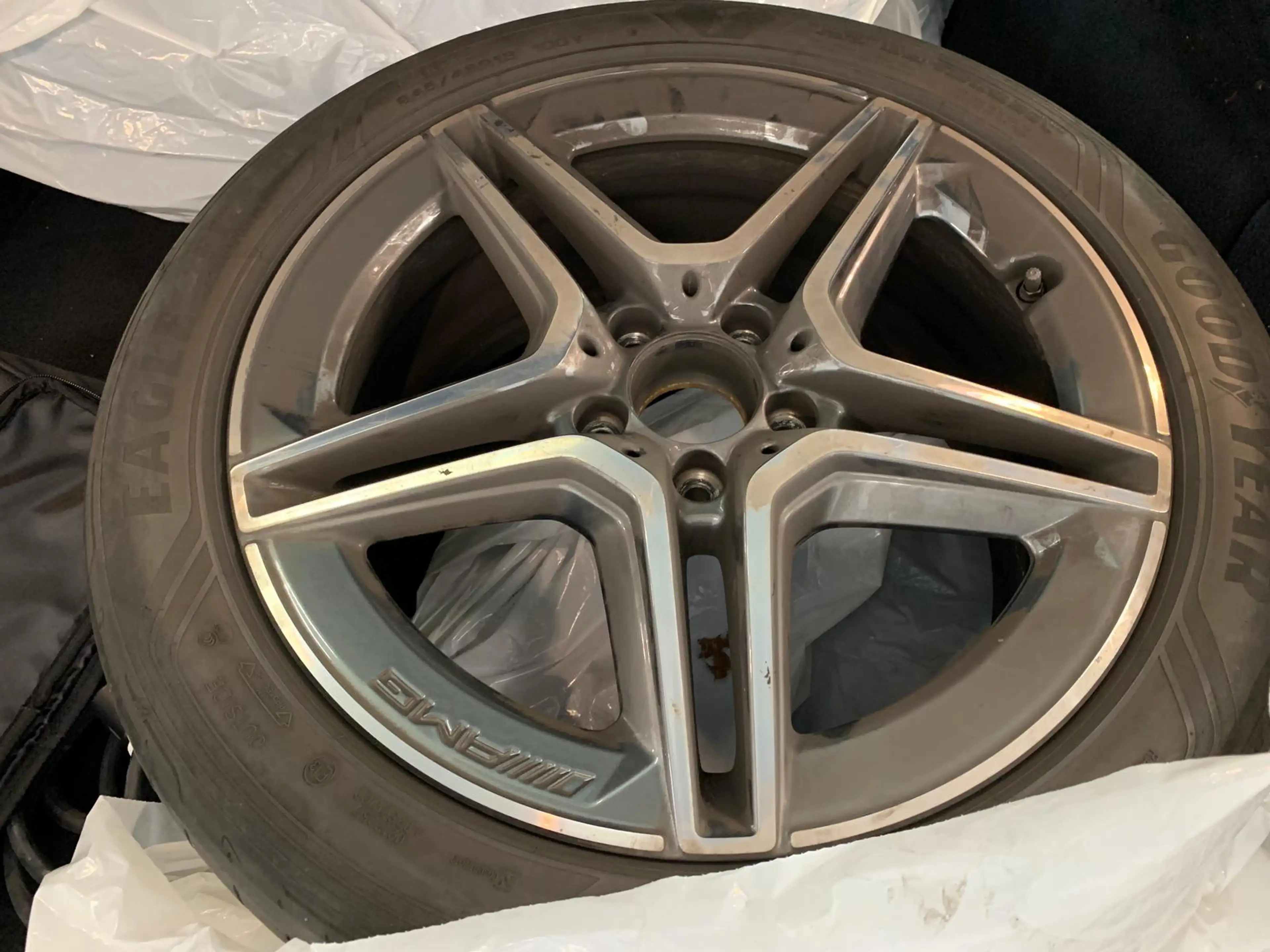 Mercedes-Benz E 300 de AMG+EXCLUSIVE DISTR/360°/AHK/BURMESTER — photo 5