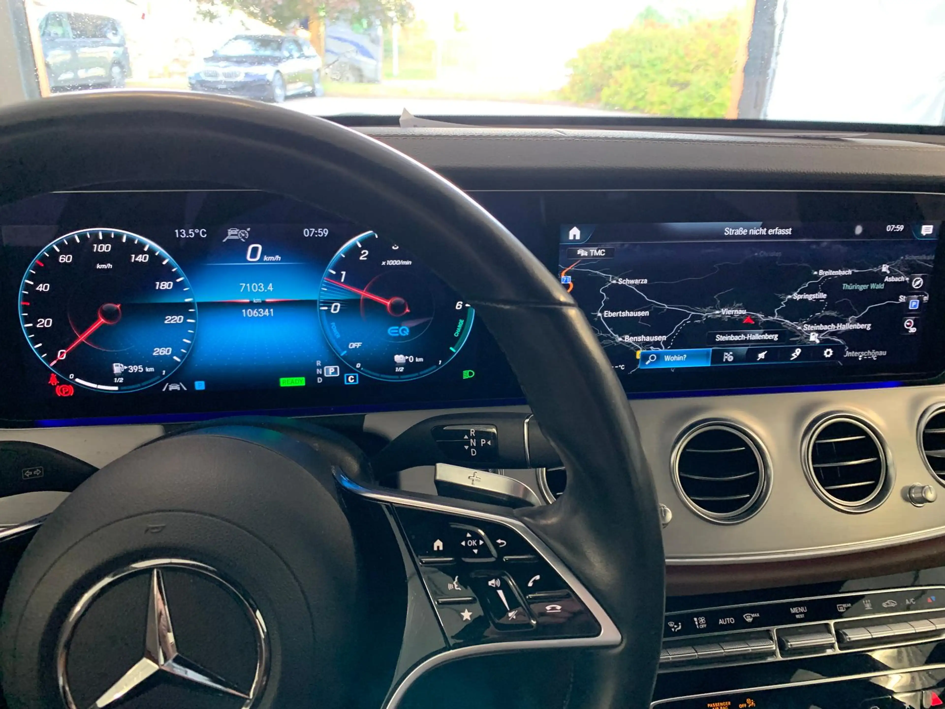 Mercedes-Benz E 300 de AMG+EXCLUSIVE DISTR/360°/AHK/BURMESTER — photo 13