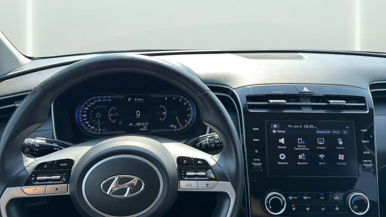 Hyundai TUCSON снимка Hyundai TUCSON