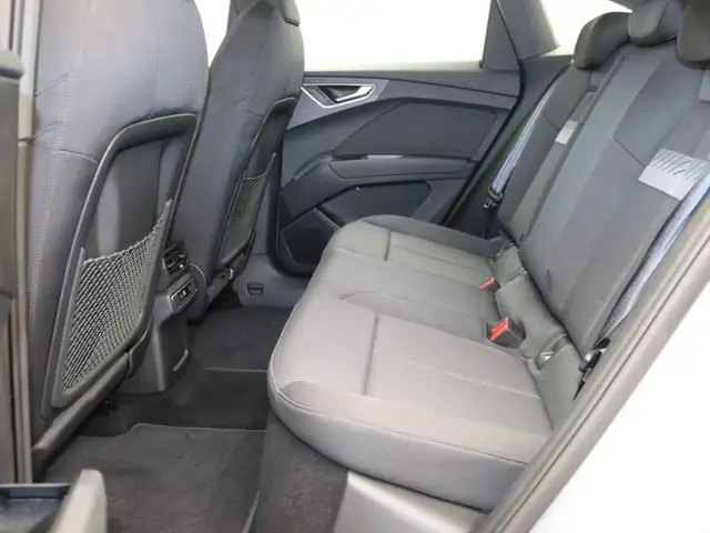Audi Q4 E-Tron view 13