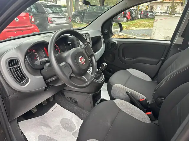 Fiat Panda view 4
