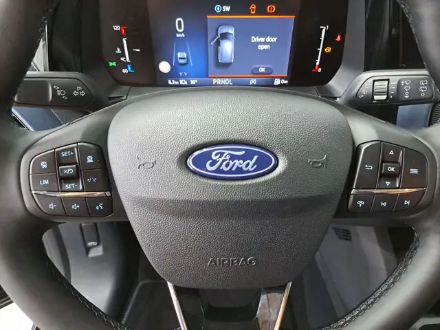 Ford Tourneo Courier view 14
