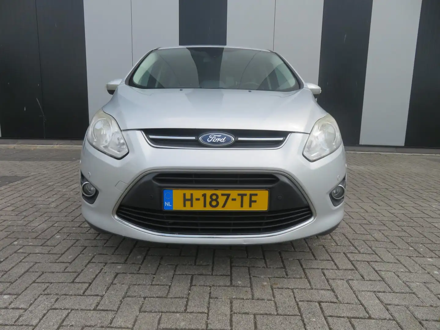 Ford C-Max 1.0 Lease Titanium Grijs - 2
