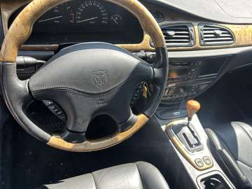 3.0 V6 Executive