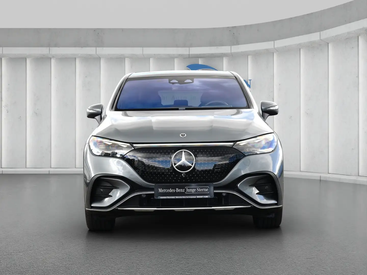Mercedes-Benz EQE SUV EQE 350 4MATIC SUV AMG AHK DISTRONIC PANORAMA Grau - 2