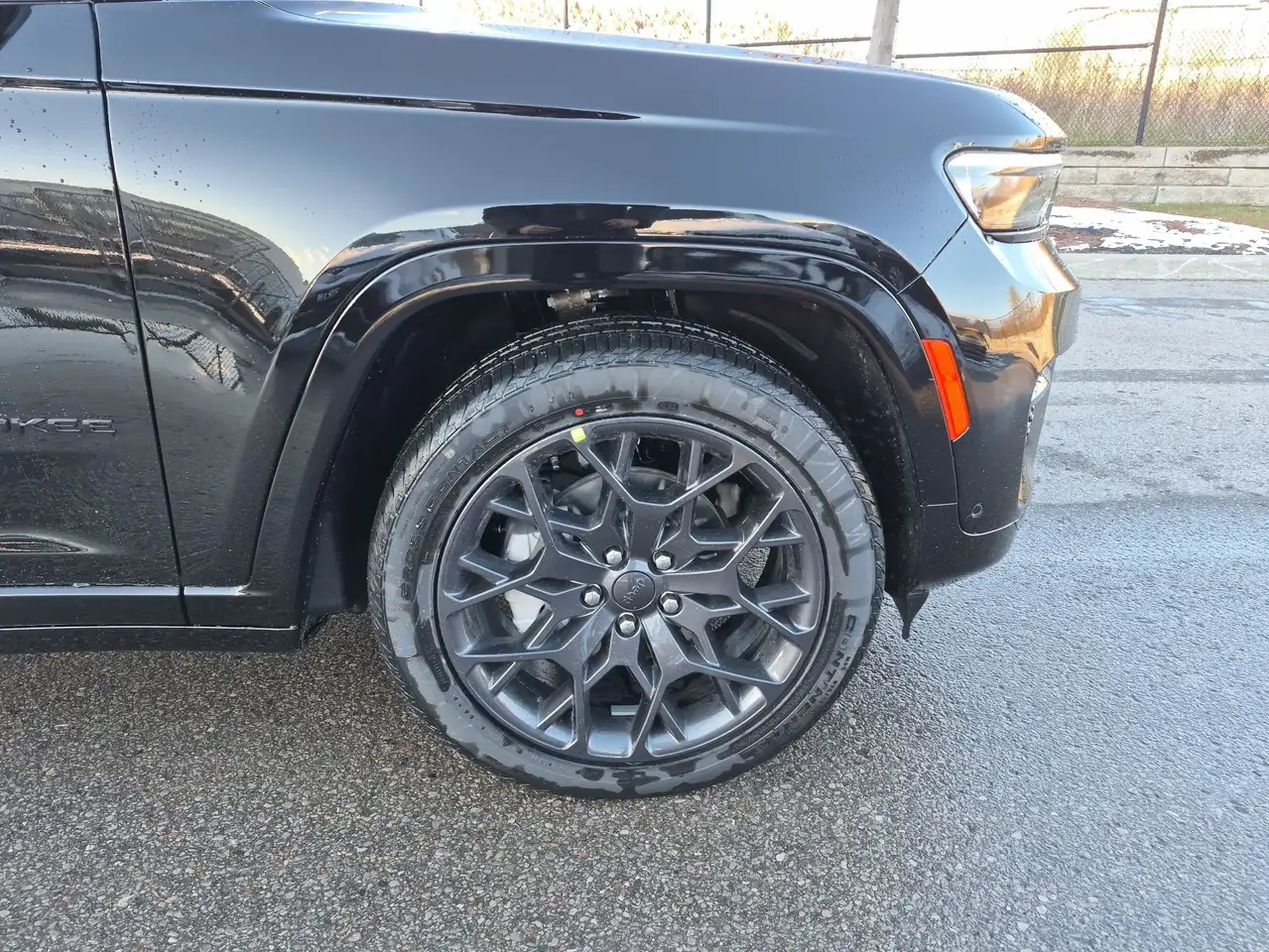 Jeep Grand Cherokee снимка Jeep Grand Cherokee
