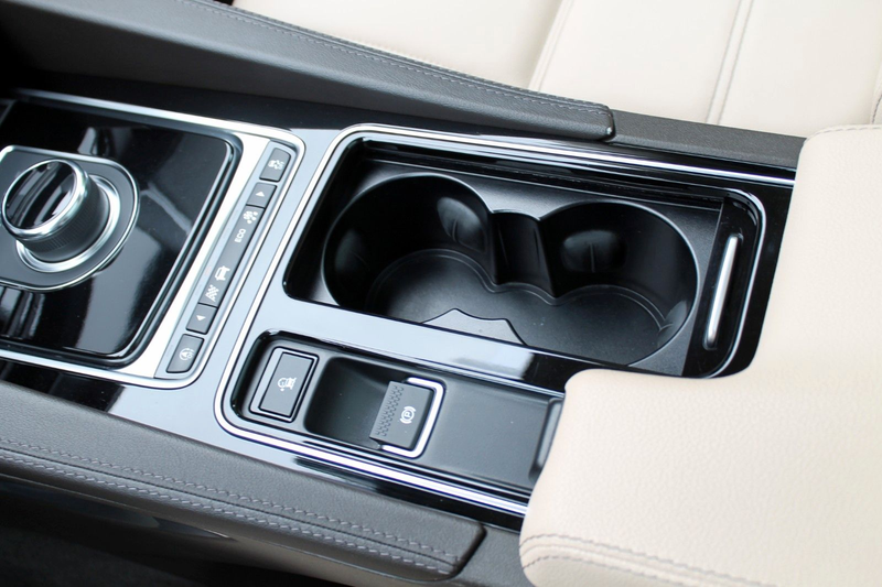 Jaguar F-Pace Prestige AWD ACC,Pano,Sound,8-fach,2x22" — photo 12