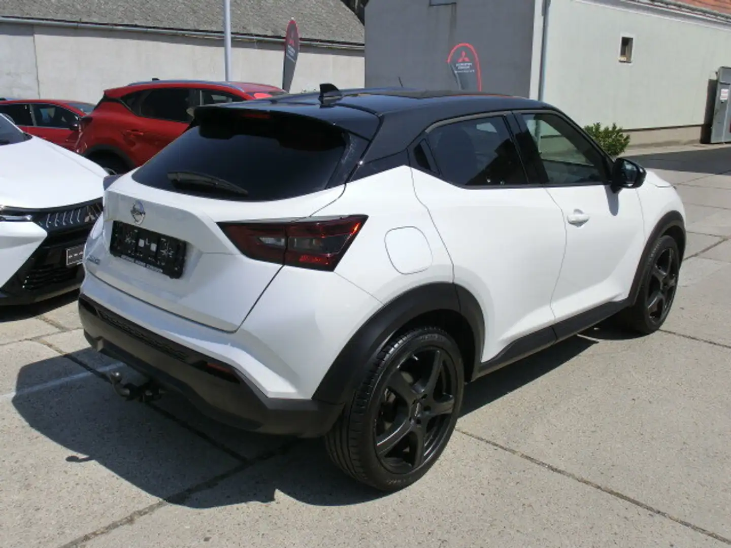 Nissan Juke DIG-T 117 N-Connecta Aut. Weiß - 2