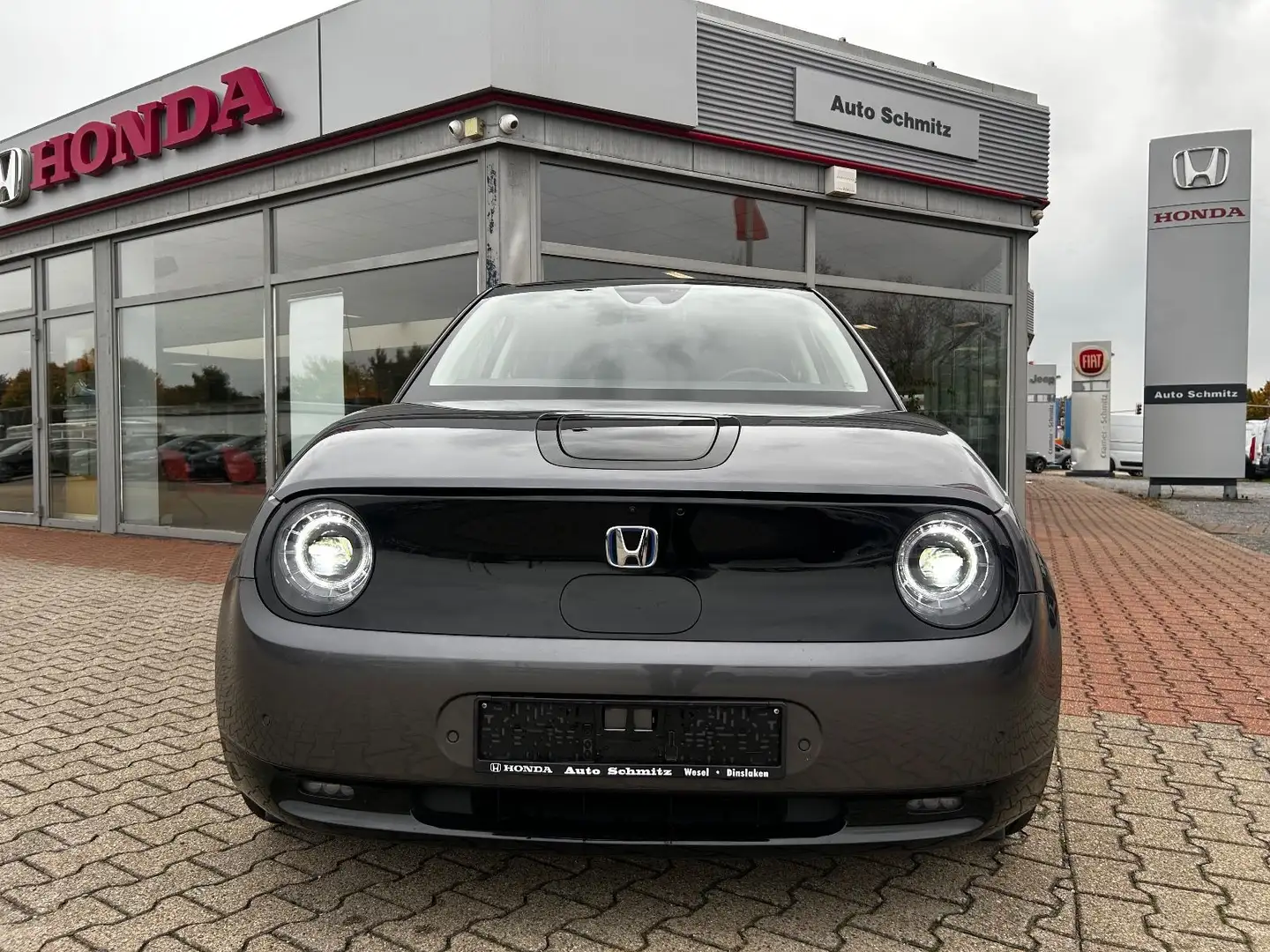 Honda e Advance Серый - 2