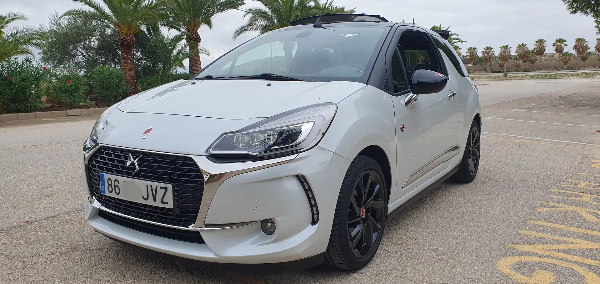 DS Automobiles DS 3 DS 3 Cabrio 1.2 Perfomance Line automático Blanco - 1