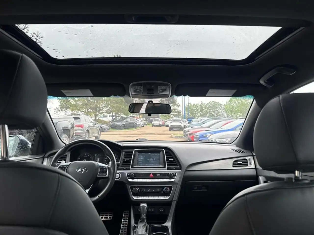 Hyundai SONATA снимка Hyundai SONATA