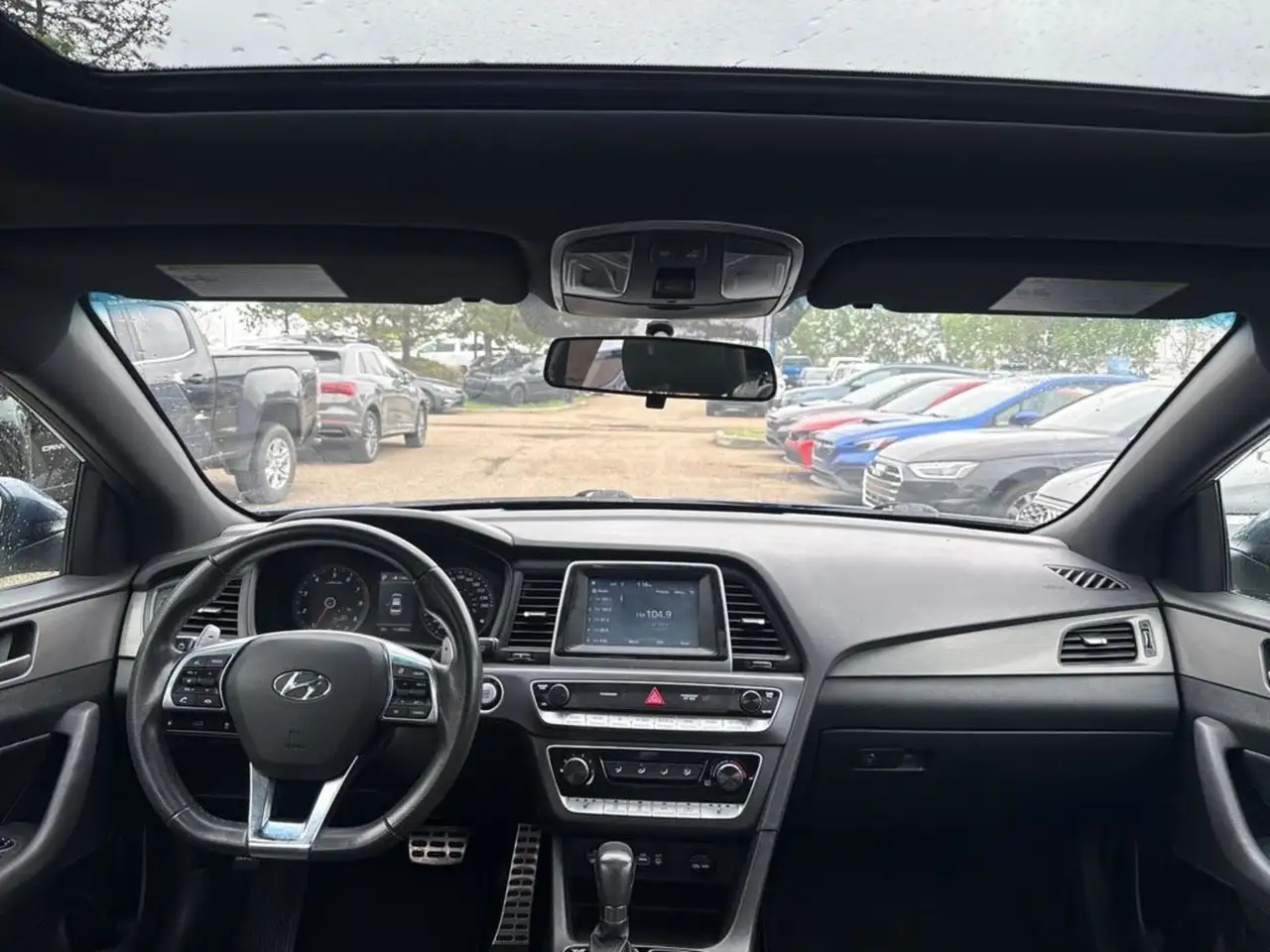 Hyundai SONATA снимка Hyundai SONATA
