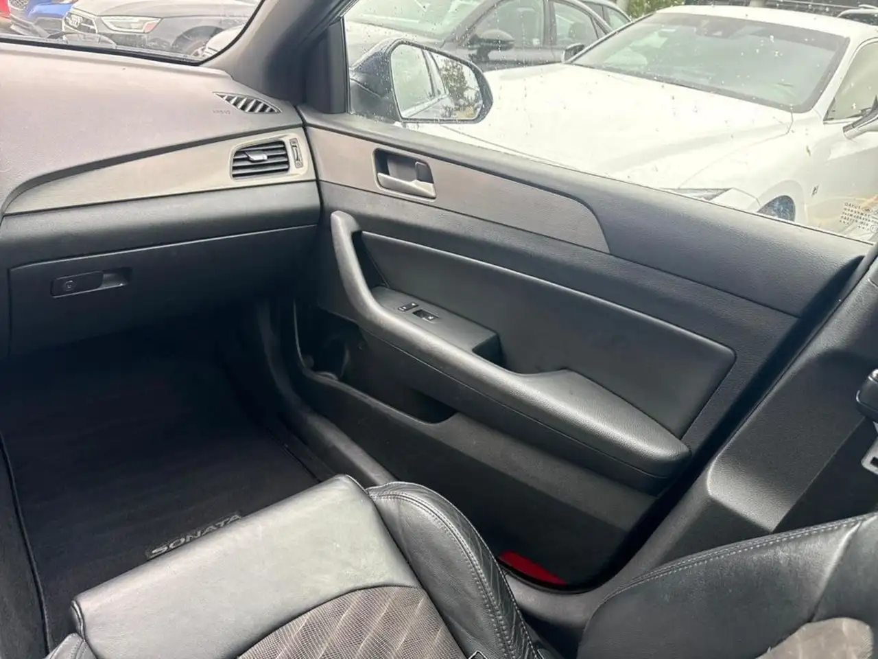 Hyundai SONATA снимка Hyundai SONATA